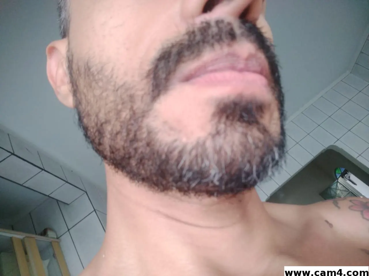 Teacher_1979 image 0