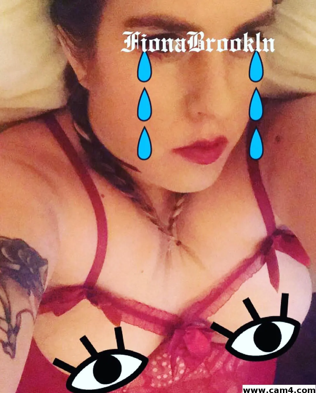 FionaBrookln image 0