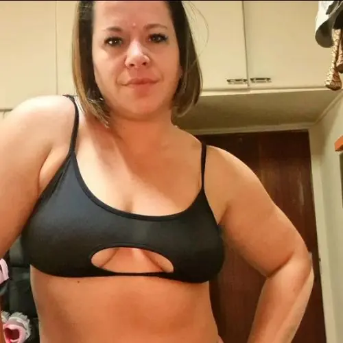 sexybeineariane image 0