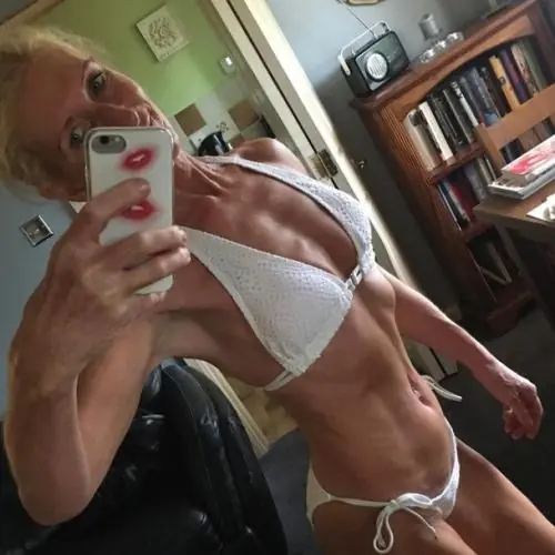 emidieschlankee image 0