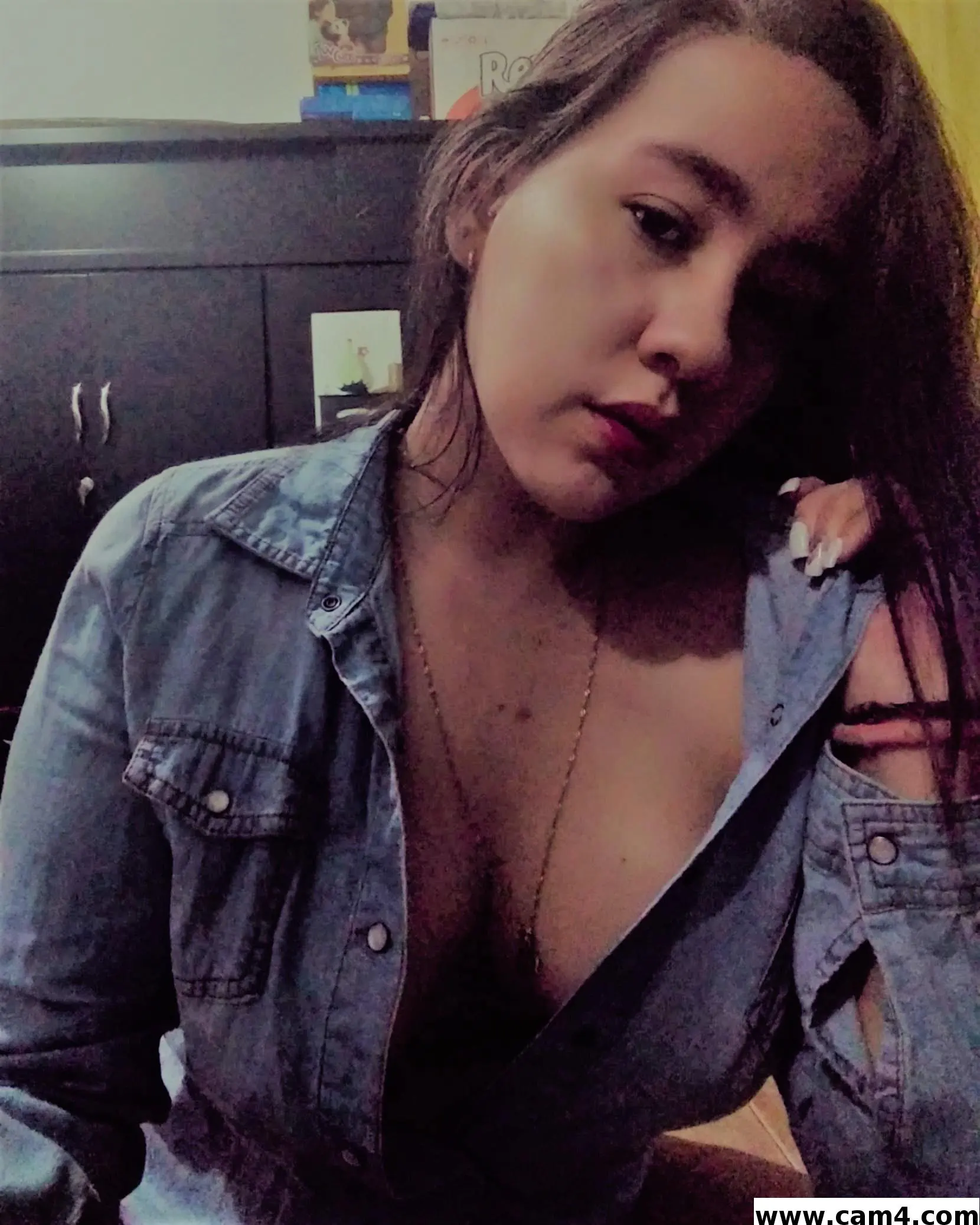 Emily_Clarkk image 0