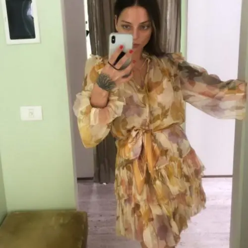 janalena76325 image 0