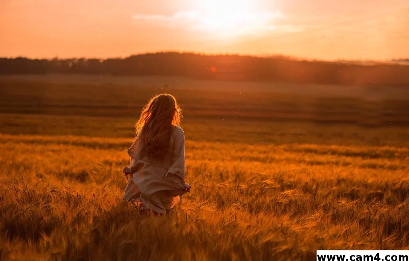 DivaOfBeauty image 0