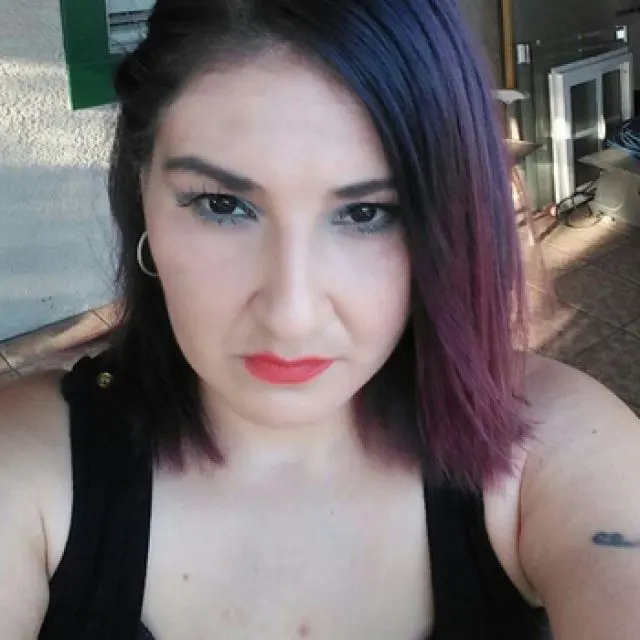 Ladyredlipps image 0