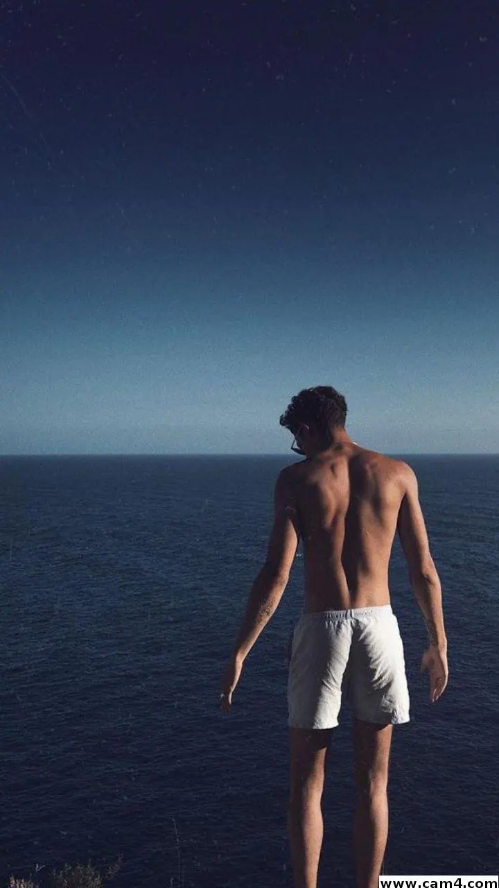 RobertAmfella image 0