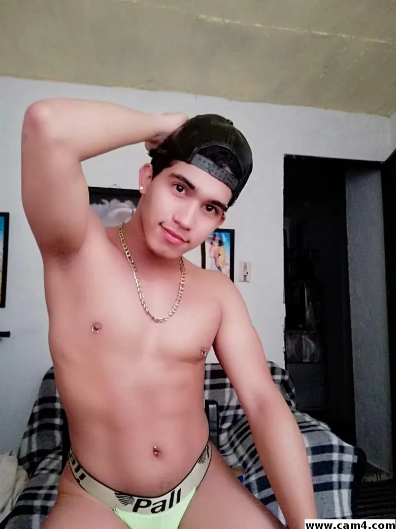 black_moises image 0