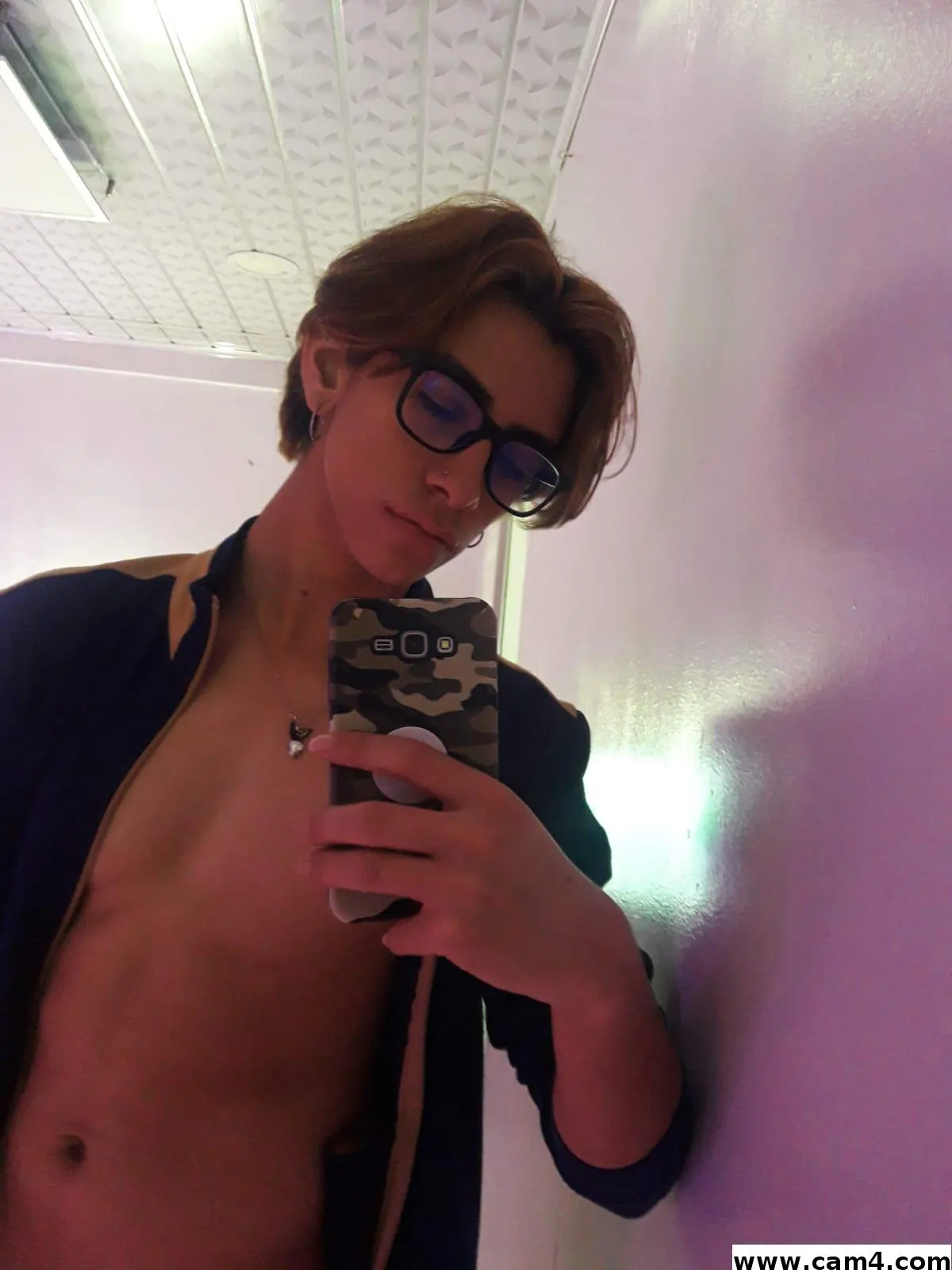 Chriss_jhons image 0