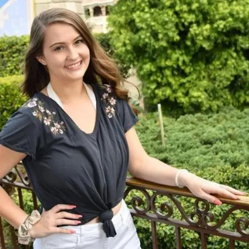 christinchen1 image 0