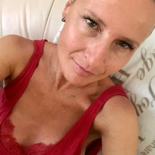 aufdiekniemann image 0