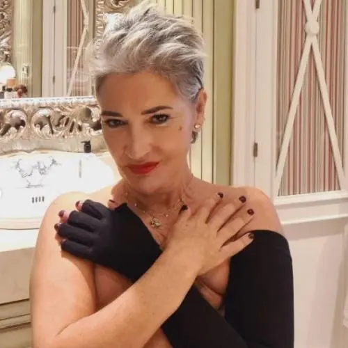 vickyblondiiiii image 0