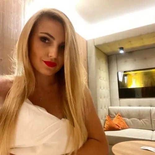 blonderengellll image 0