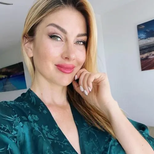 kleineesinaa image 0