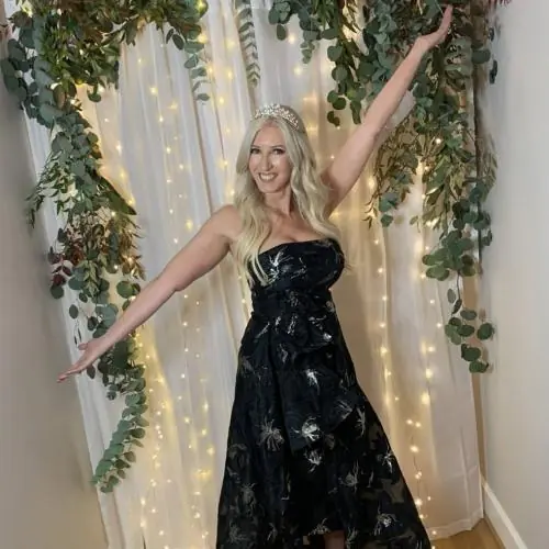 schickundsexy image 0