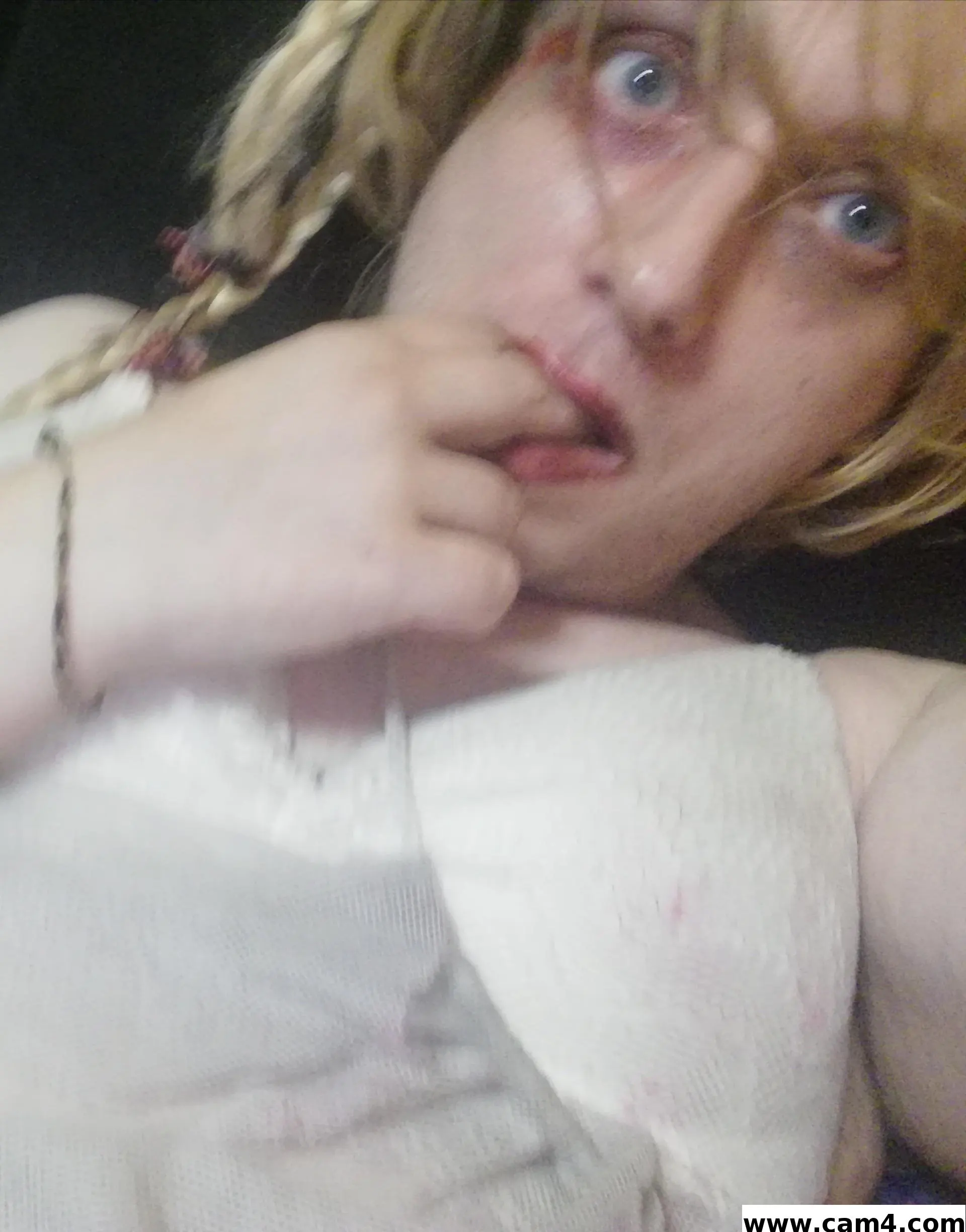 peggingzombi image 0