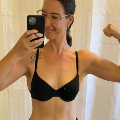 micaeeeelaaa image 0