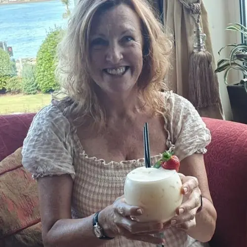 elleellaelleell image 0