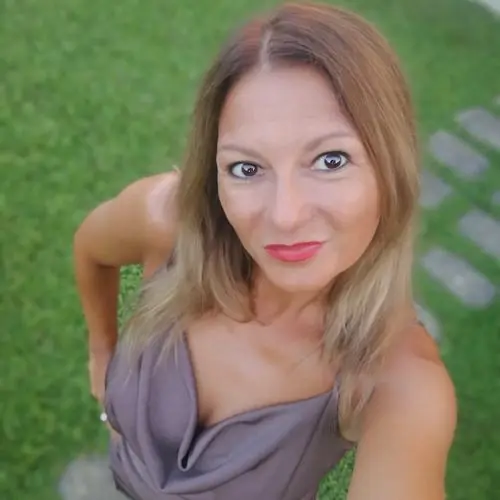 lacharlotte69 image 0