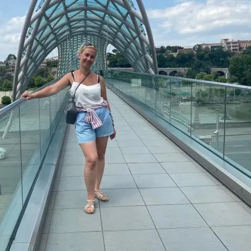 tinaallein70 image 0