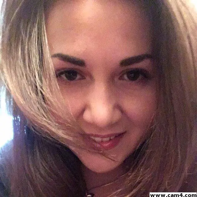 MarinettaQhot image 0