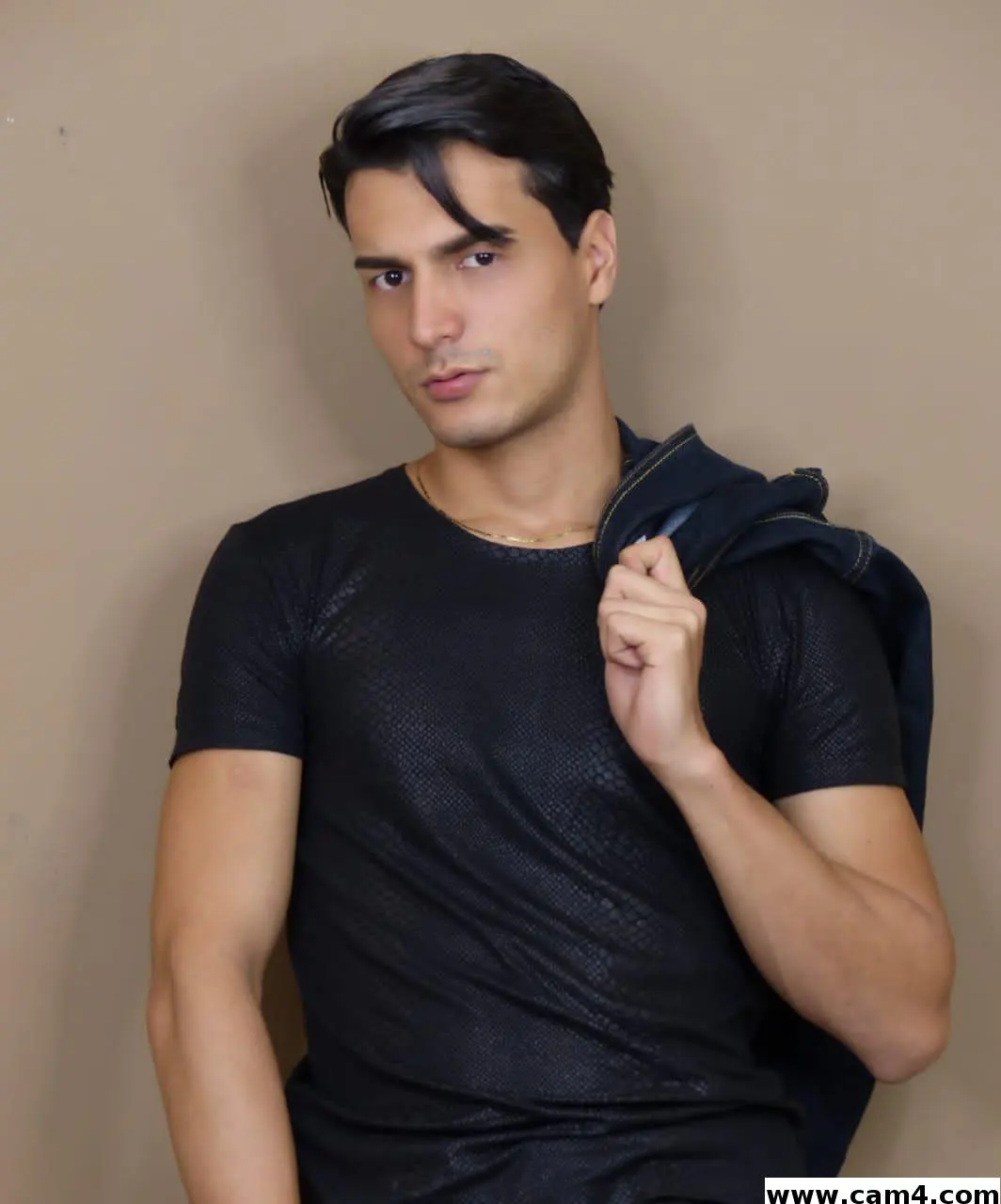 Davyd_Gonzalez_ image 0