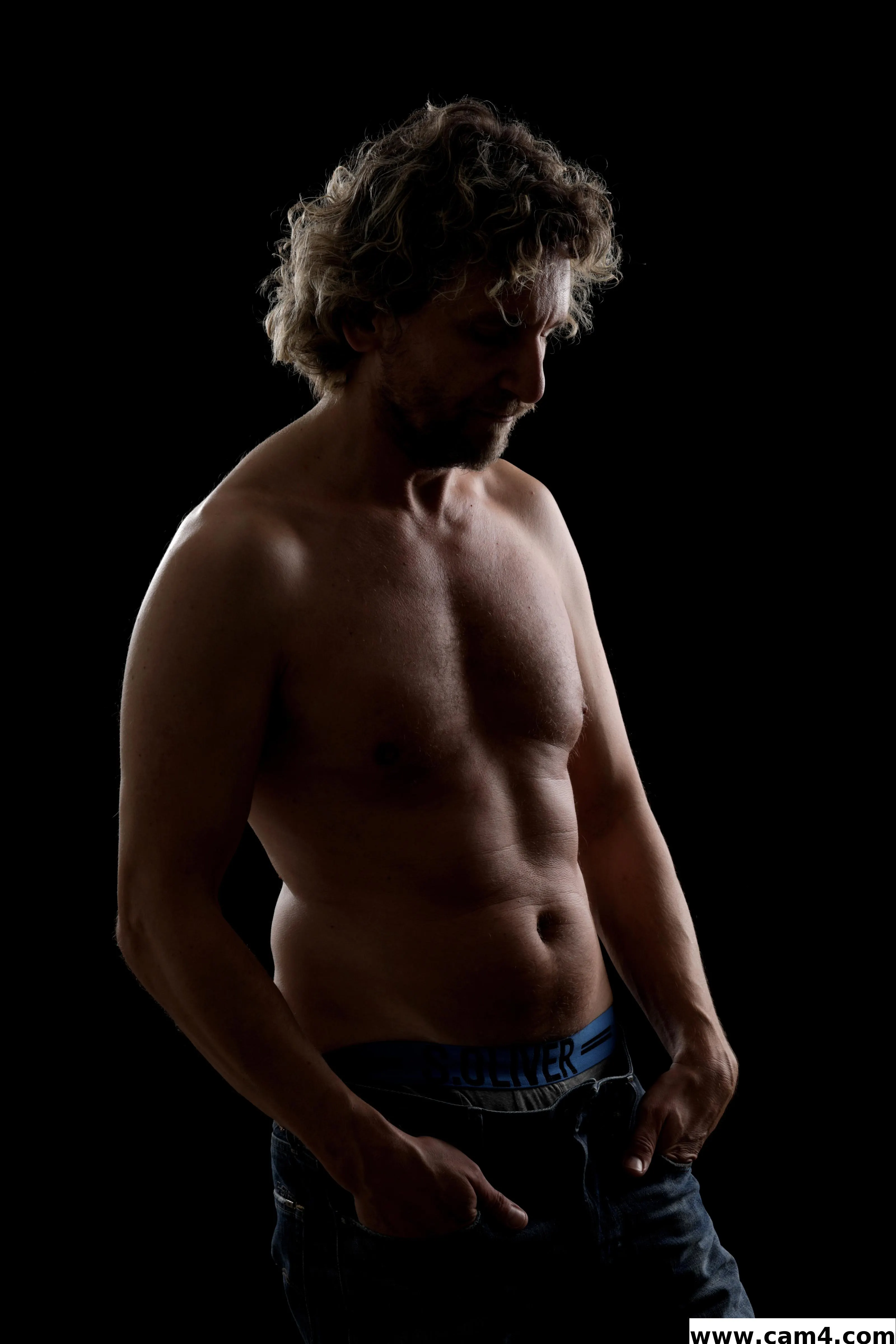 Gentleman44x image 0