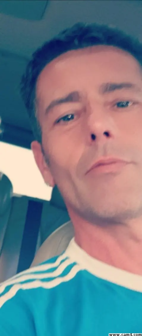 ffenglishlad image 0