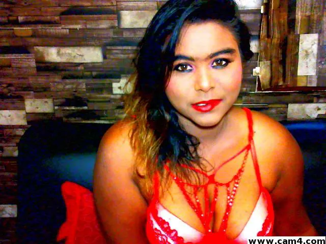 Indiandiva96 image 0