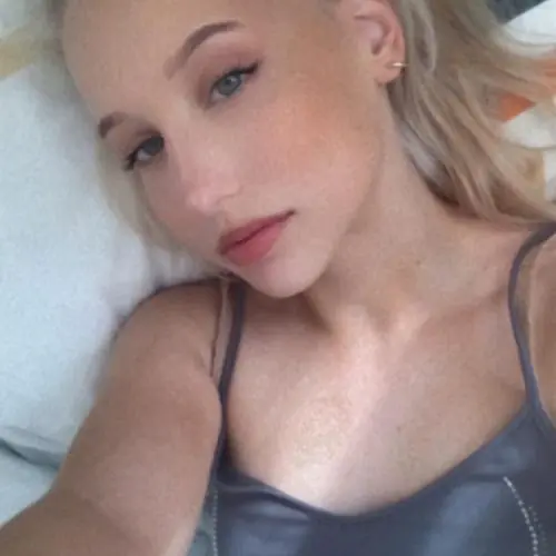 blondundlieb97 image 0