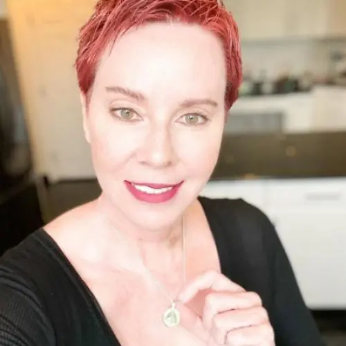 laurainrotwill6 image 0