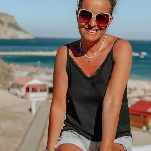 nichtbienemaya image 0