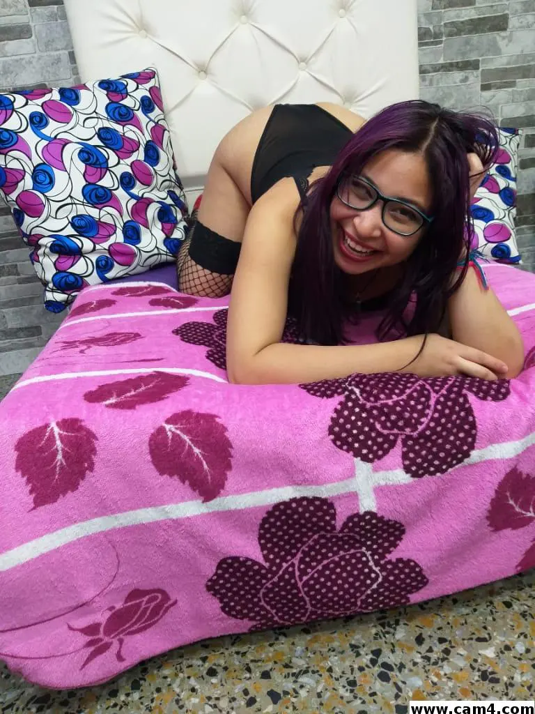 amatistabigtits image 0