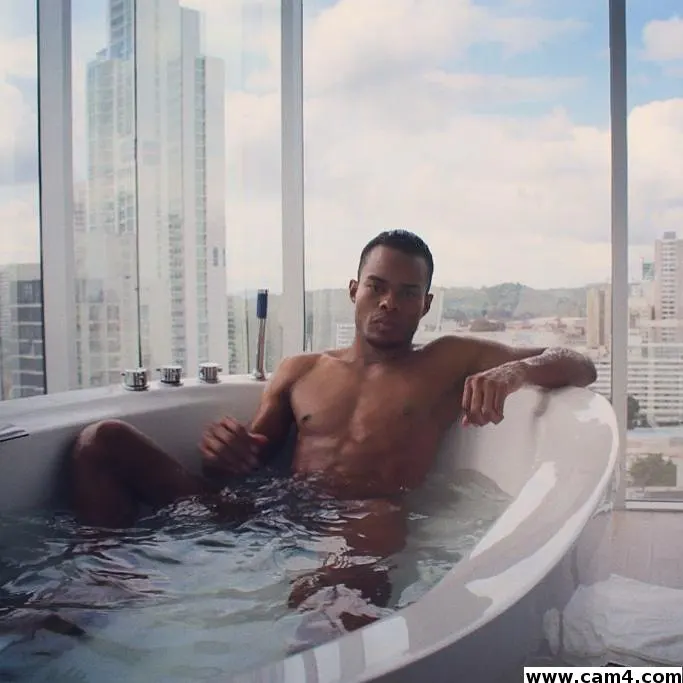 AlessandroDin image 0