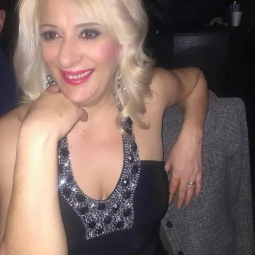 melli55blond image 0