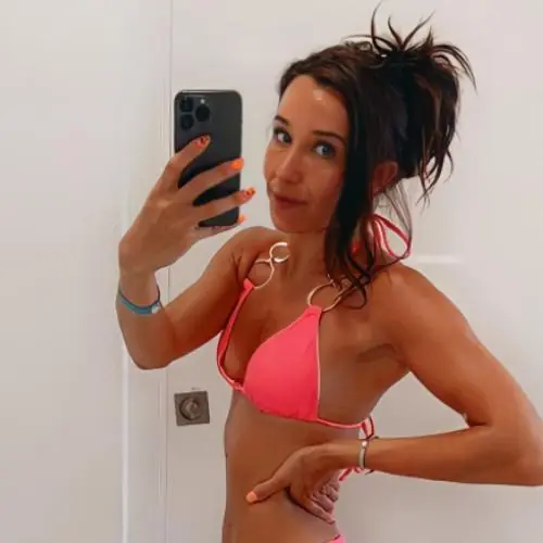 kleinehexxxeeee image 0