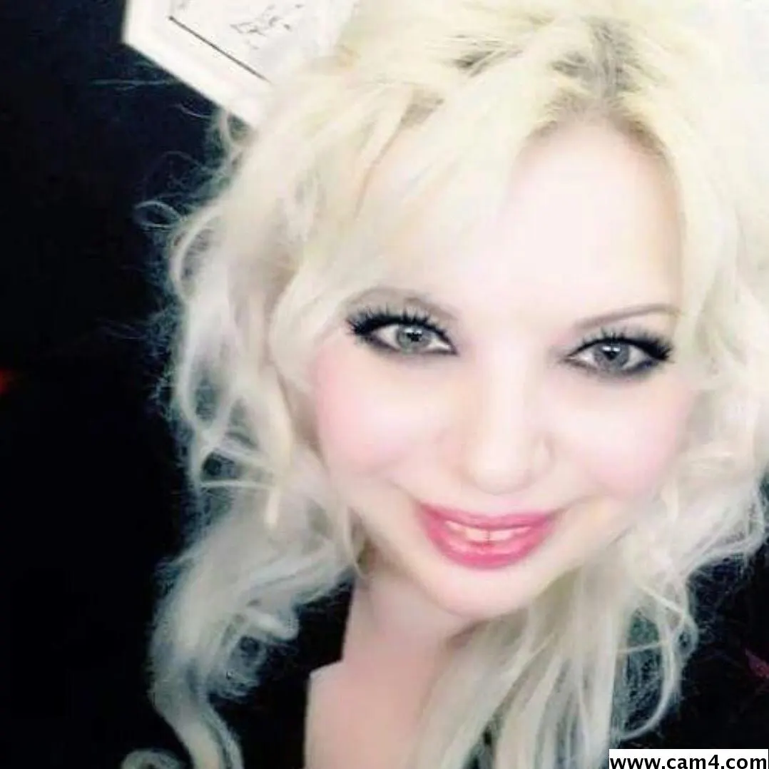 SonyaHotMilf image 0