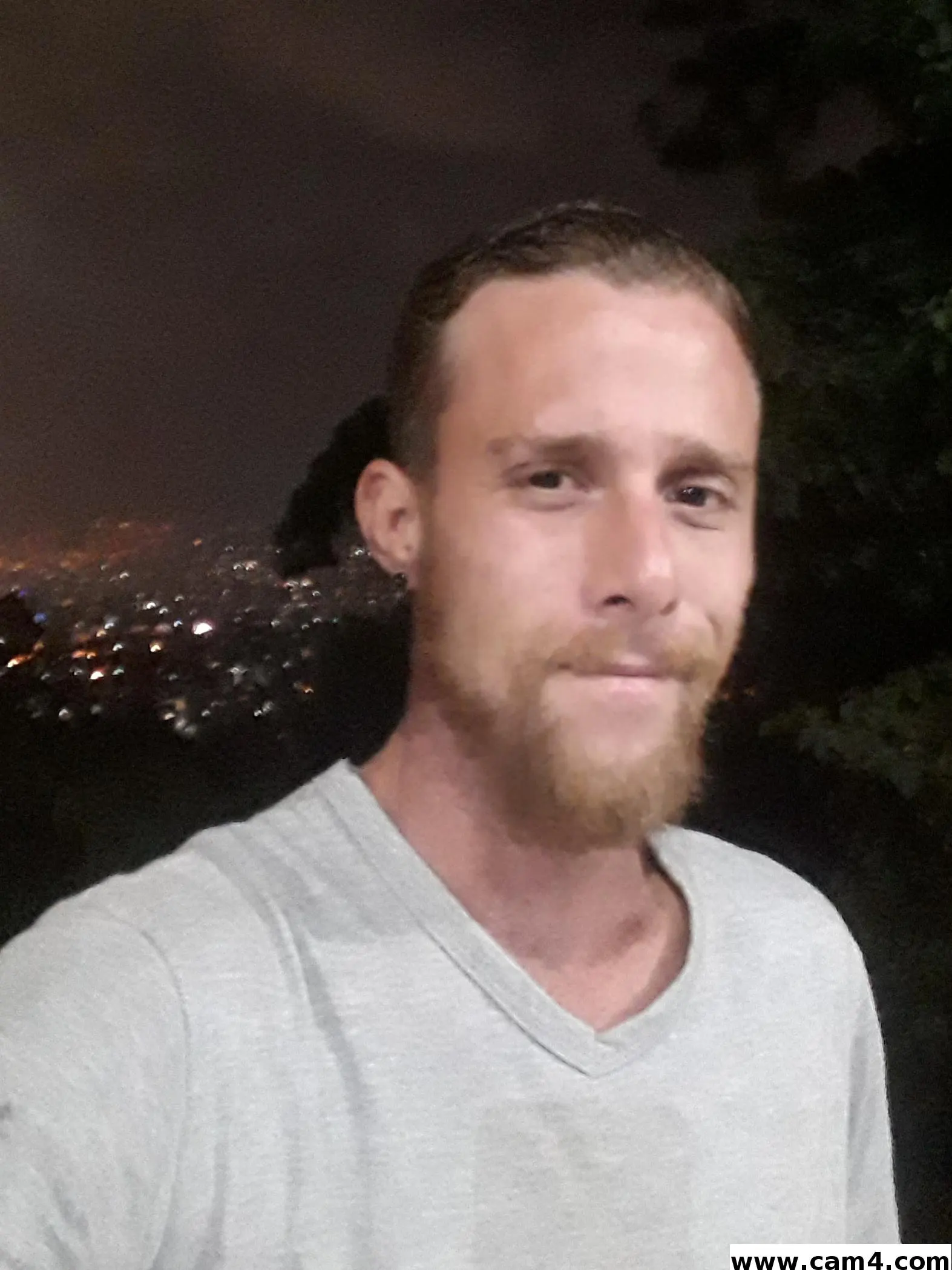 VipFolloassvip image 0