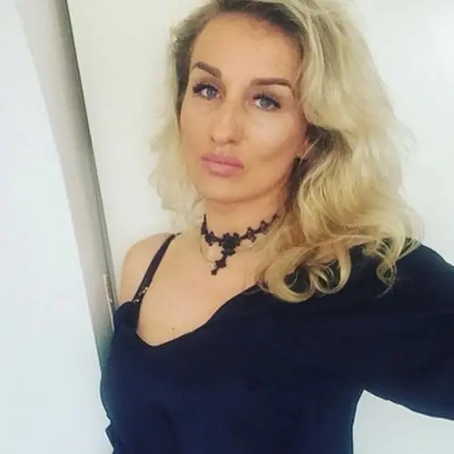 romantikallie image 0