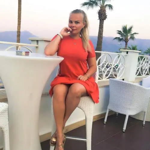 kleiderfetisch image 0