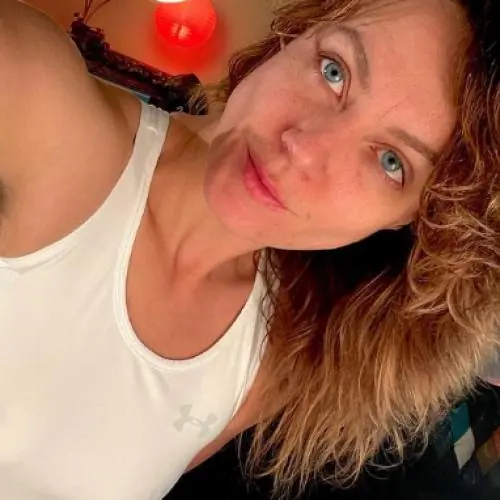 leoooonniieee image 0