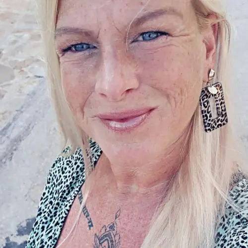 blondesluder49 image 0