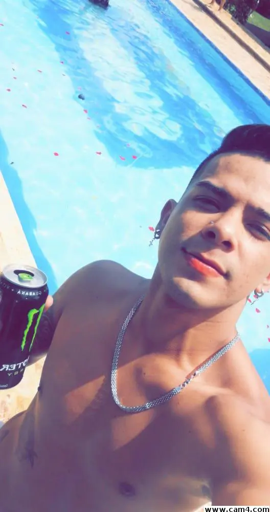 Bravefellerr image 0