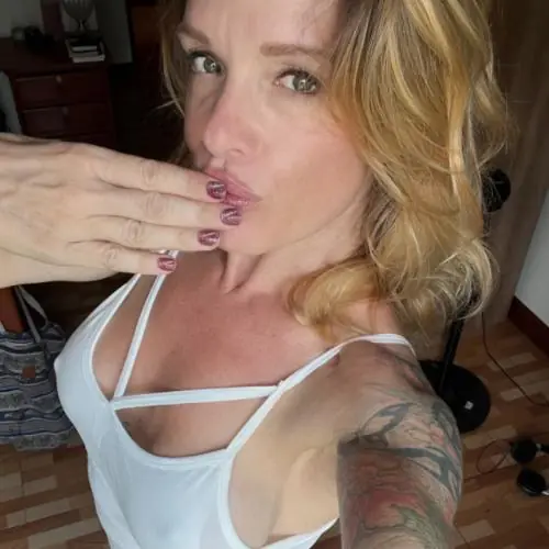 l3cknackt3pussy image 0