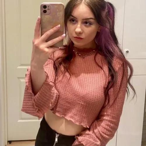 madchenistrosa image 0