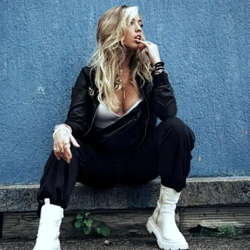 rapperinmona6x6 image 0