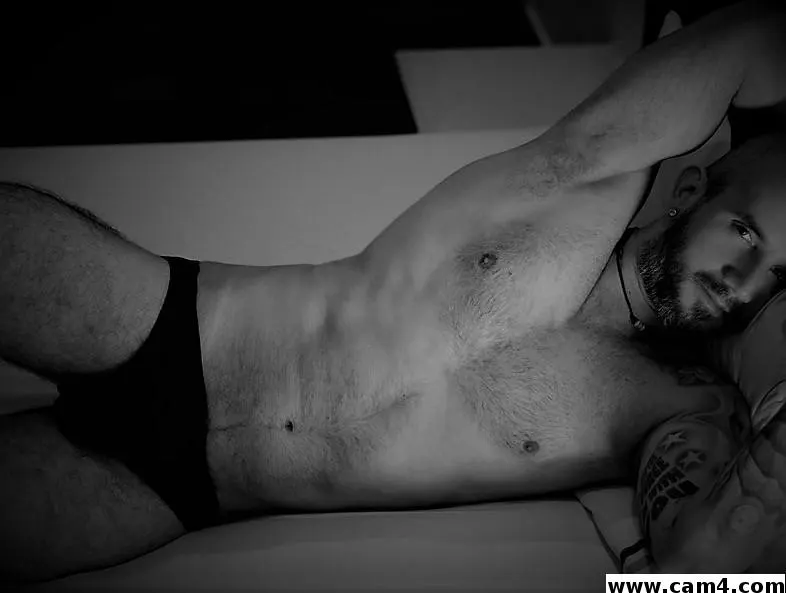 Markvarello0 image 0