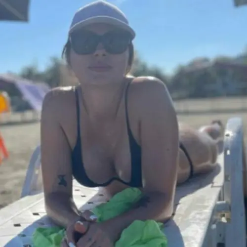 tittenwunder666 image 0