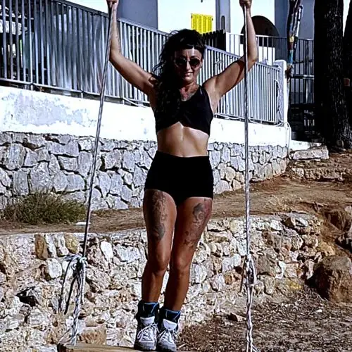 nizzakannauch image 0