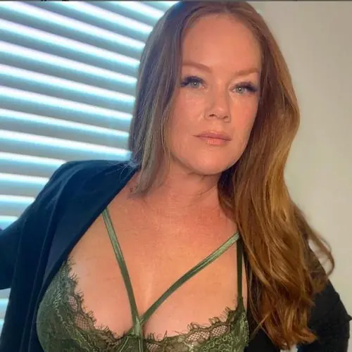 melindatastiisk image 0