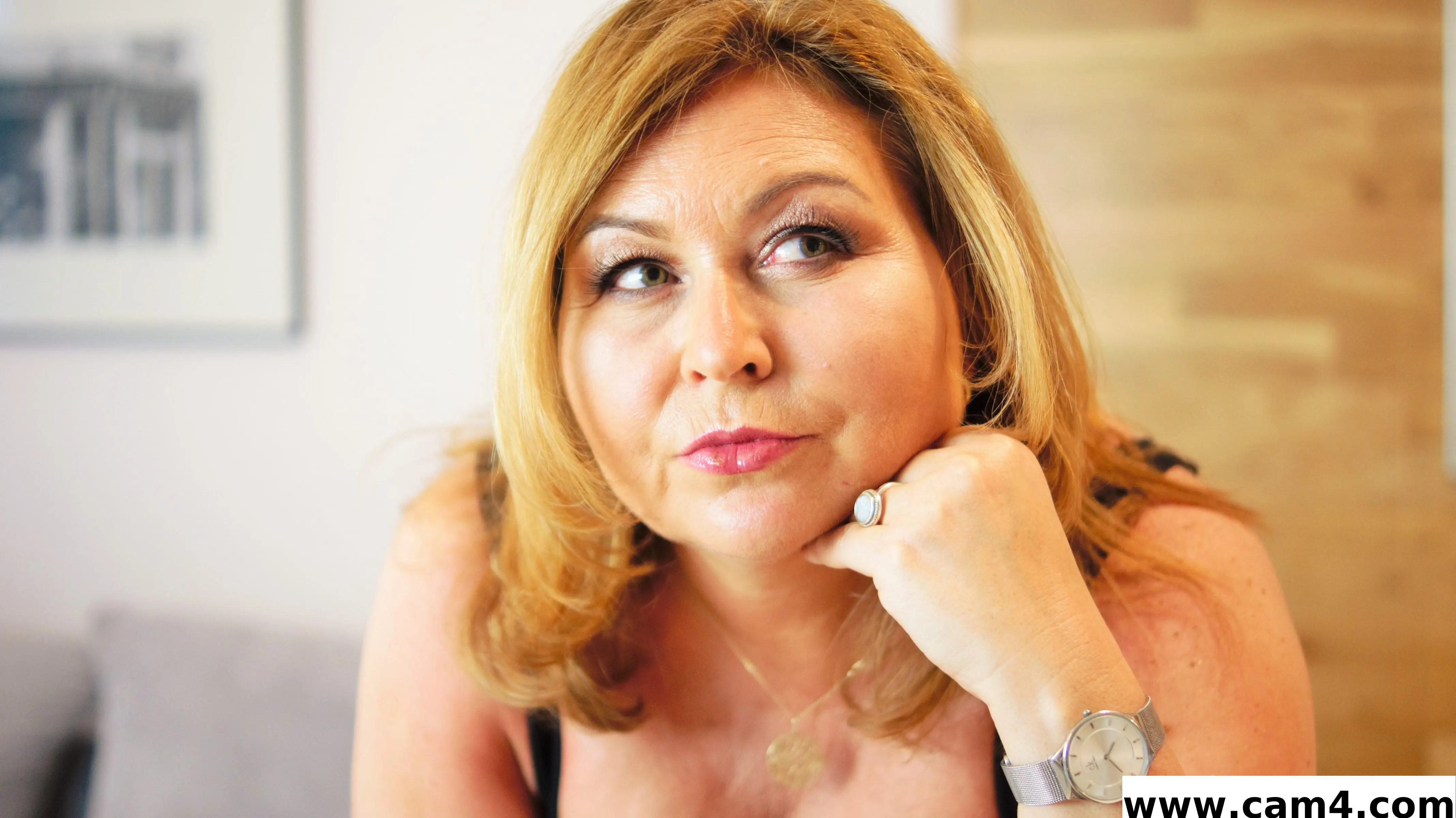 STELLA_rose1 image 0