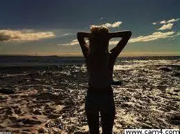 AliceClarke_ image 0